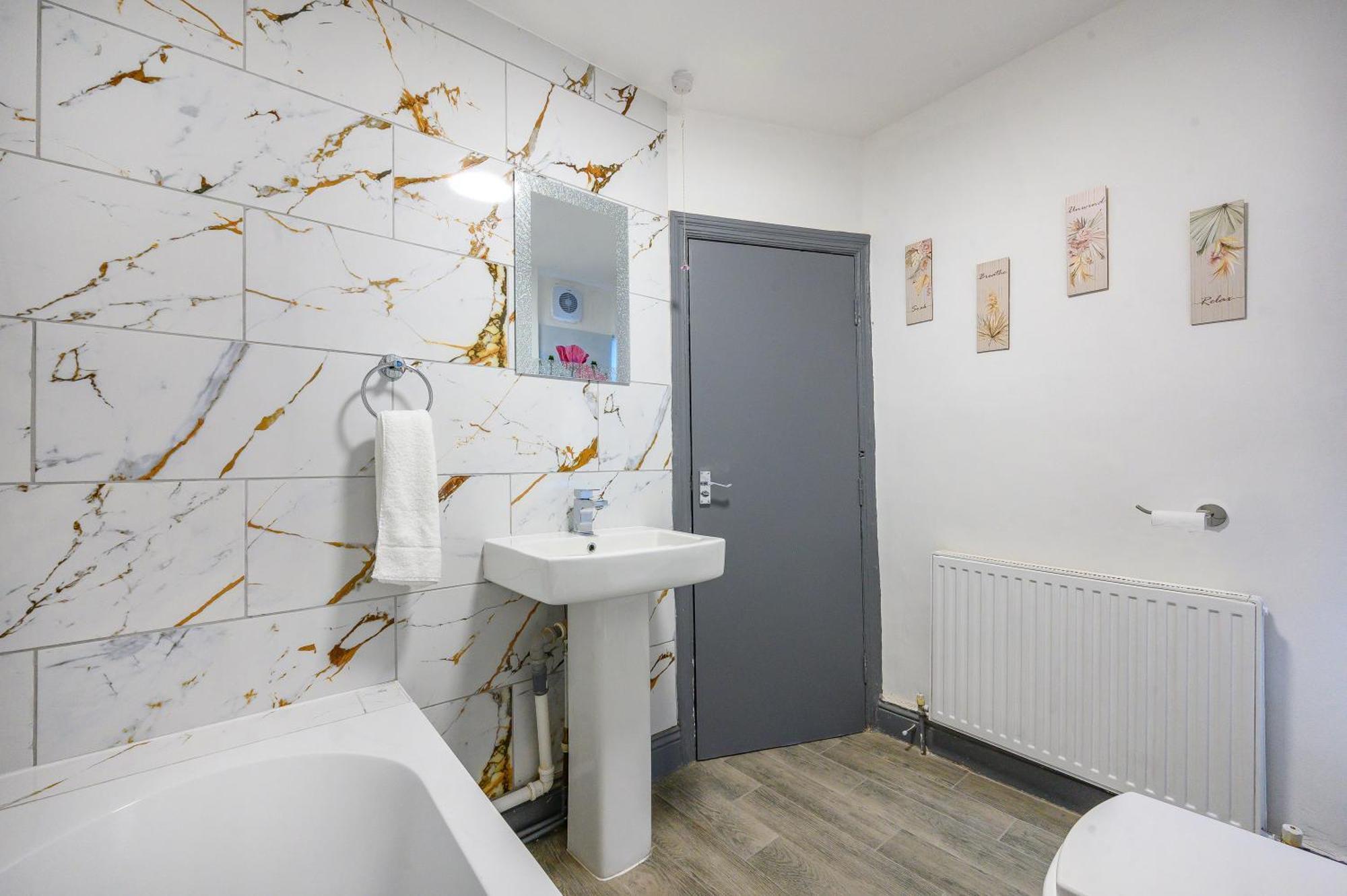 -Rc7H- For Your Relaxed & Cosy Free Parking Leeds  Exterior photo